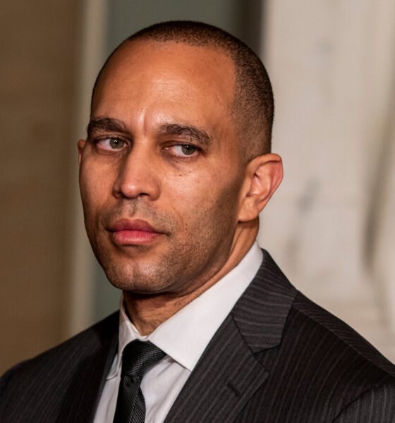 Career-Ending News Hits Hakeem Jeffries – He’s Out!