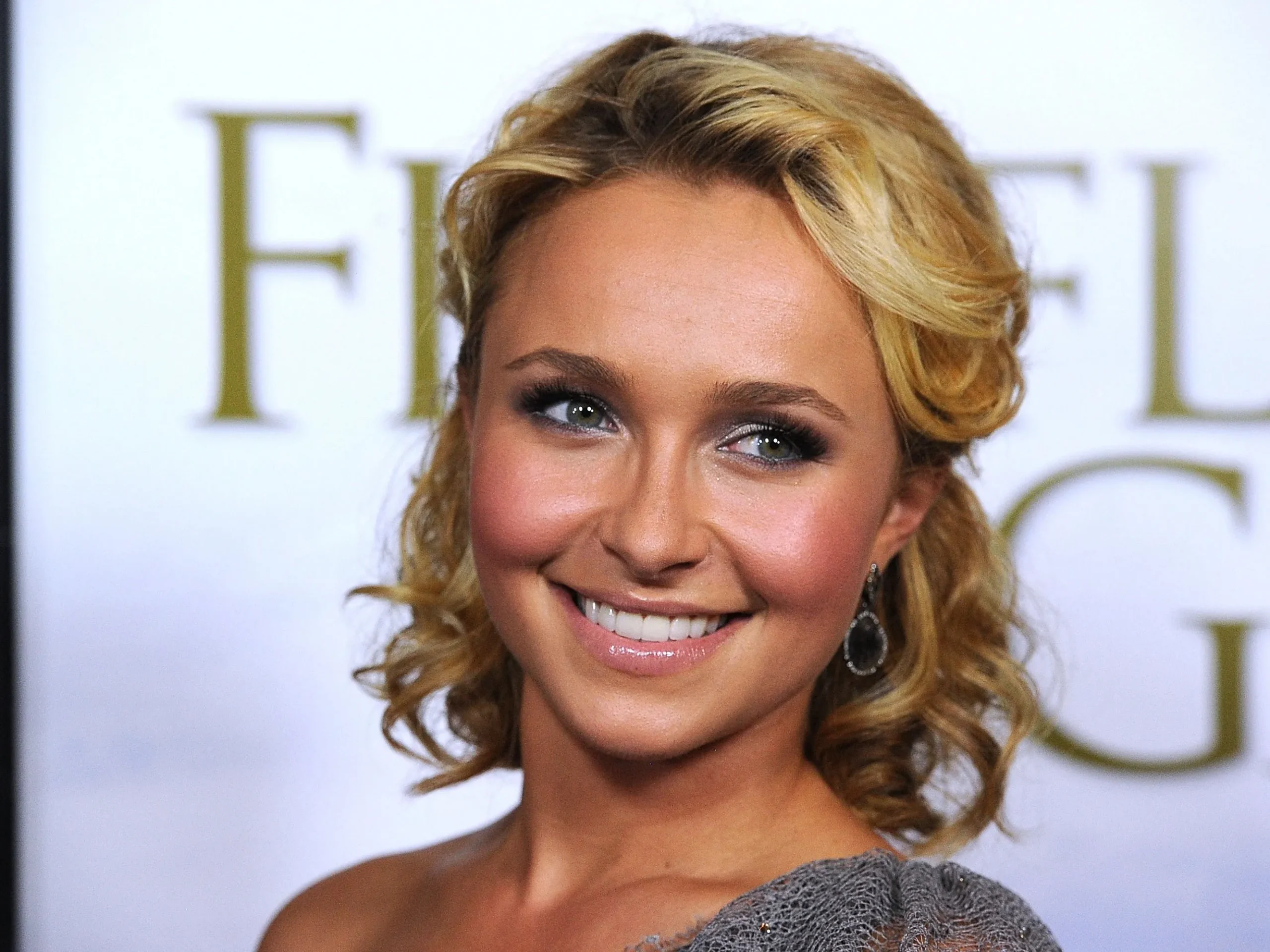 Investigation Into Young Superstar Actress’ Death Takes Shocking Turn