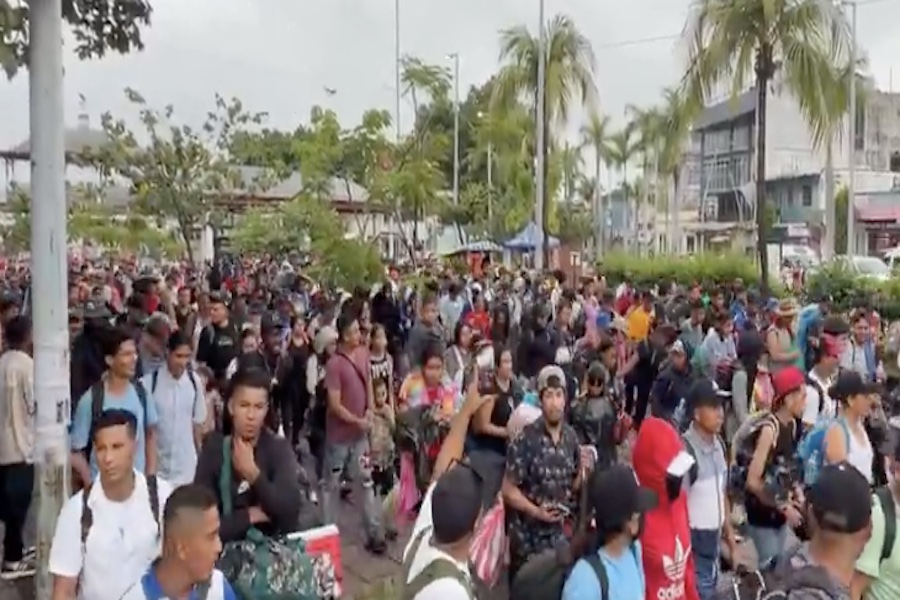 Massive Migrant Caravan Converges On U.S. For Democrat Midterm Victory